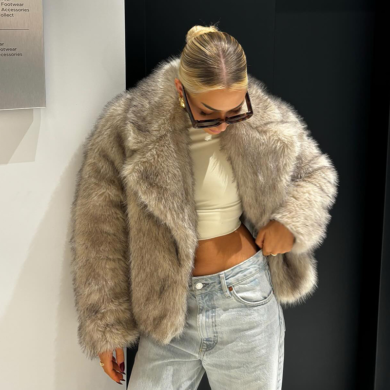 Streetwear Girl Brand - Şık Sokak Kızları Gradyan Suni Kürk