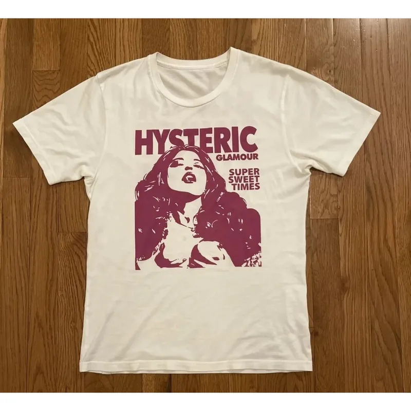 Vintage Kız Portresi Sokak Mod - Streetwear Girl Brand incelemesi ve fiyatı